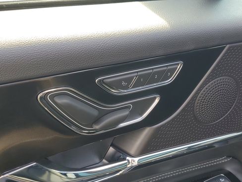 New 2026 Lincoln Corsair Reserve w/ Jet Appearance Package image 9