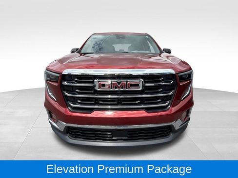 Used 2026 GMC Acadia Elevation w/ Elevation Premium Package FWD image 3