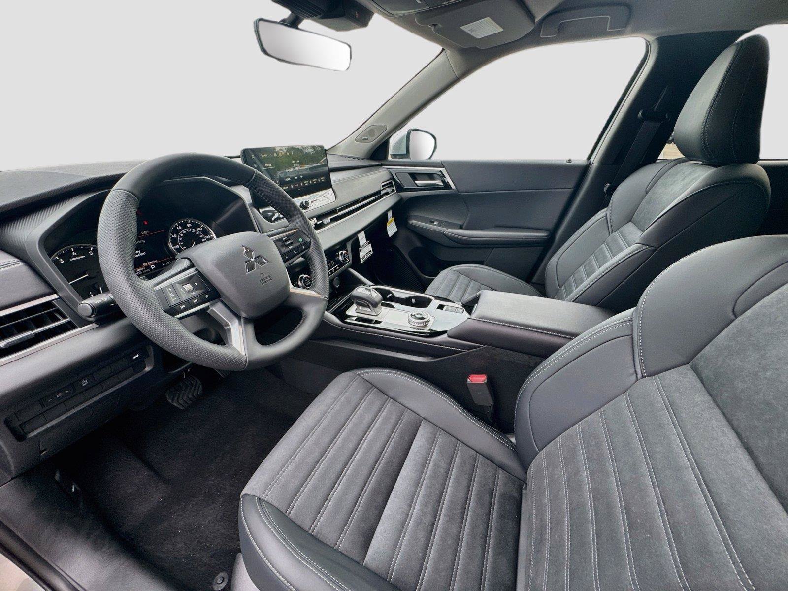 New 2026 Mitsubishi Outlander SE AWD/4WD image 11