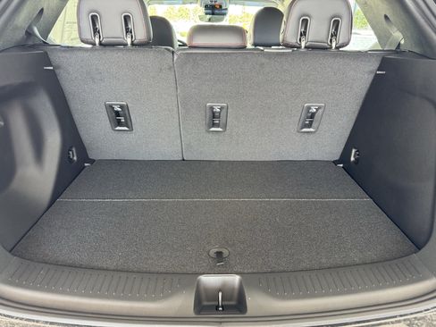 New 2027 Chevrolet Bolt RS w/ Technology Package FWD image 19