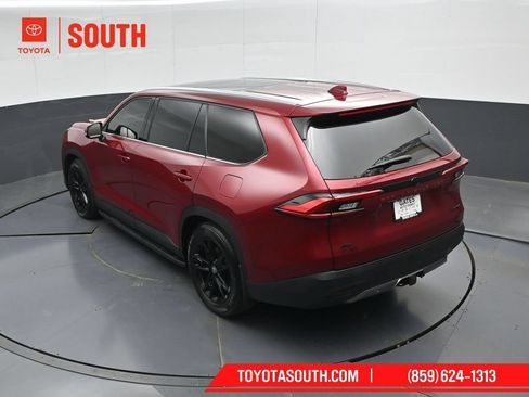 Used 2024 Toyota Grand Highlander AWD image 60