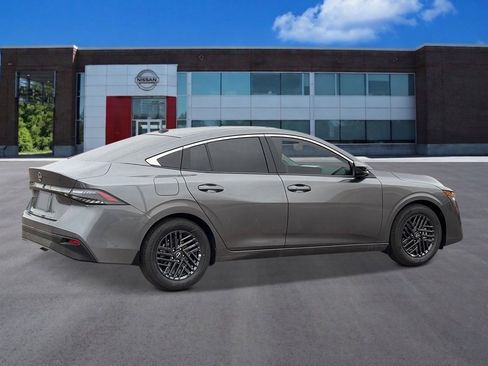 New 2026 Nissan Sentra SV FWD image 5