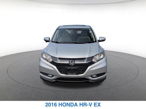 Used 2016 Honda HR-V EX image 2