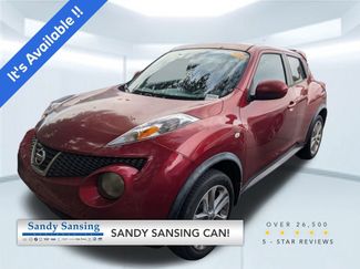 Used 2013 Nissan Juke SV video 1