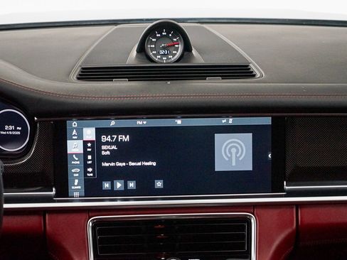 Used 2018 Porsche Panamera 4S image 14