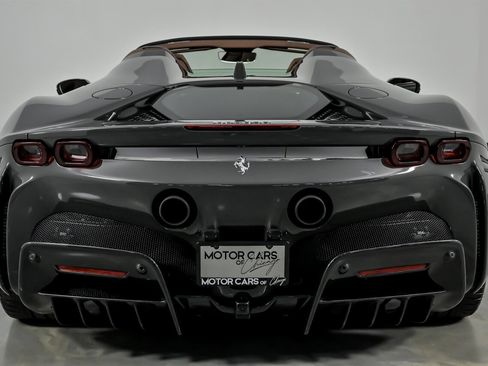 Used 2024 Ferrari SF90 Spider image 10