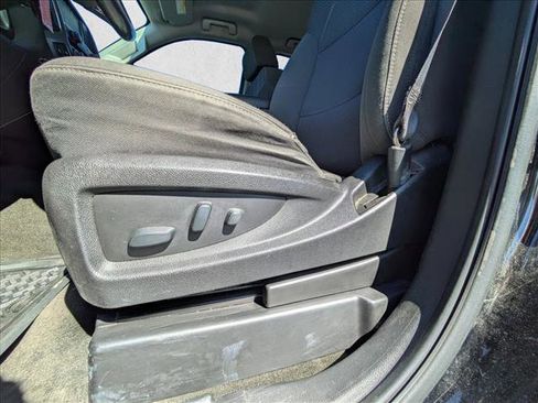 Used 2017 Chevrolet Silverado 1500 LT w/ Midnight Edition image 16