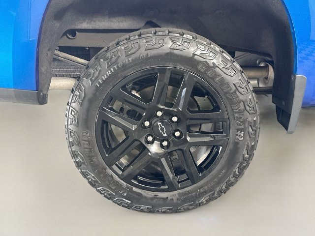Used 2022 Chevrolet Silverado 1500 LT Trail Boss AWD/4WD image 32