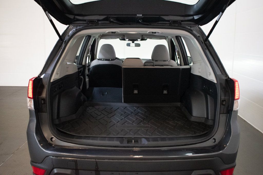 Certified 2023 Subaru Forester AWD/4WD image 22