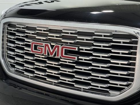 Used 2019 GMC Yukon XL Denali w/ Open Road Package image 39