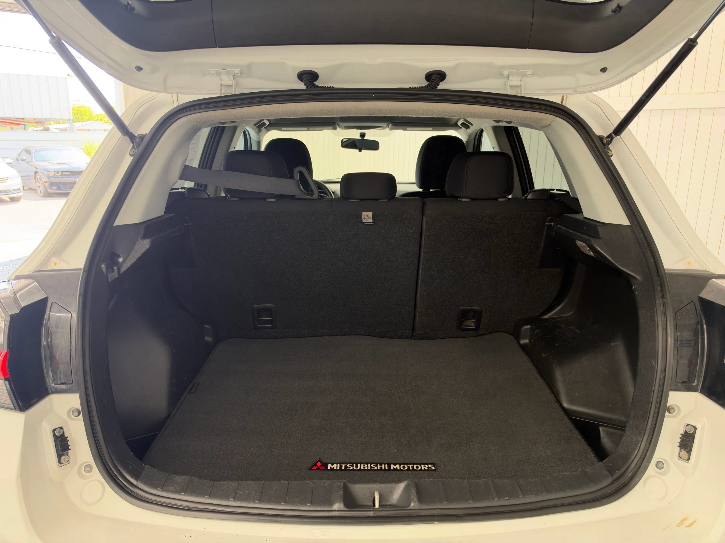 Used 2020 Mitsubishi Outlander Sport ES FWD image 13