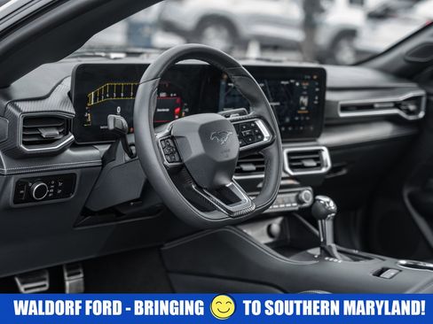 Used 2025 Ford Mustang GT Premium image 22