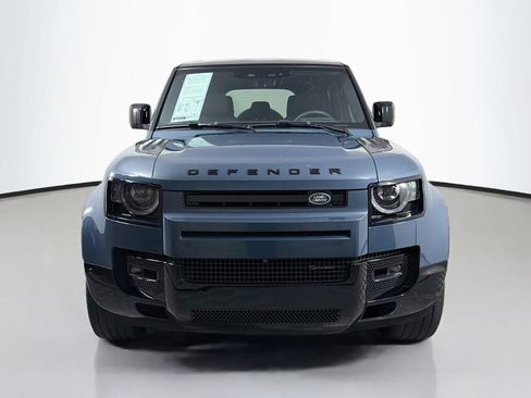 Certified 2023 Land Rover Defender 110 X-Dynamic SE AWD/4WD image 2