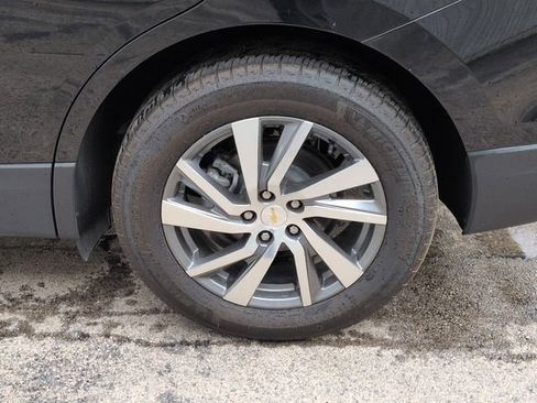 Used 2024 Chevrolet Equinox Premier image 33