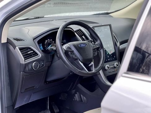 Used 2022 Ford Edge SEL image 10