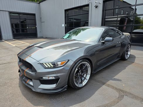 Used 2016 Ford Mustang Shelby GT350 w/ Technology Package RWD image 67