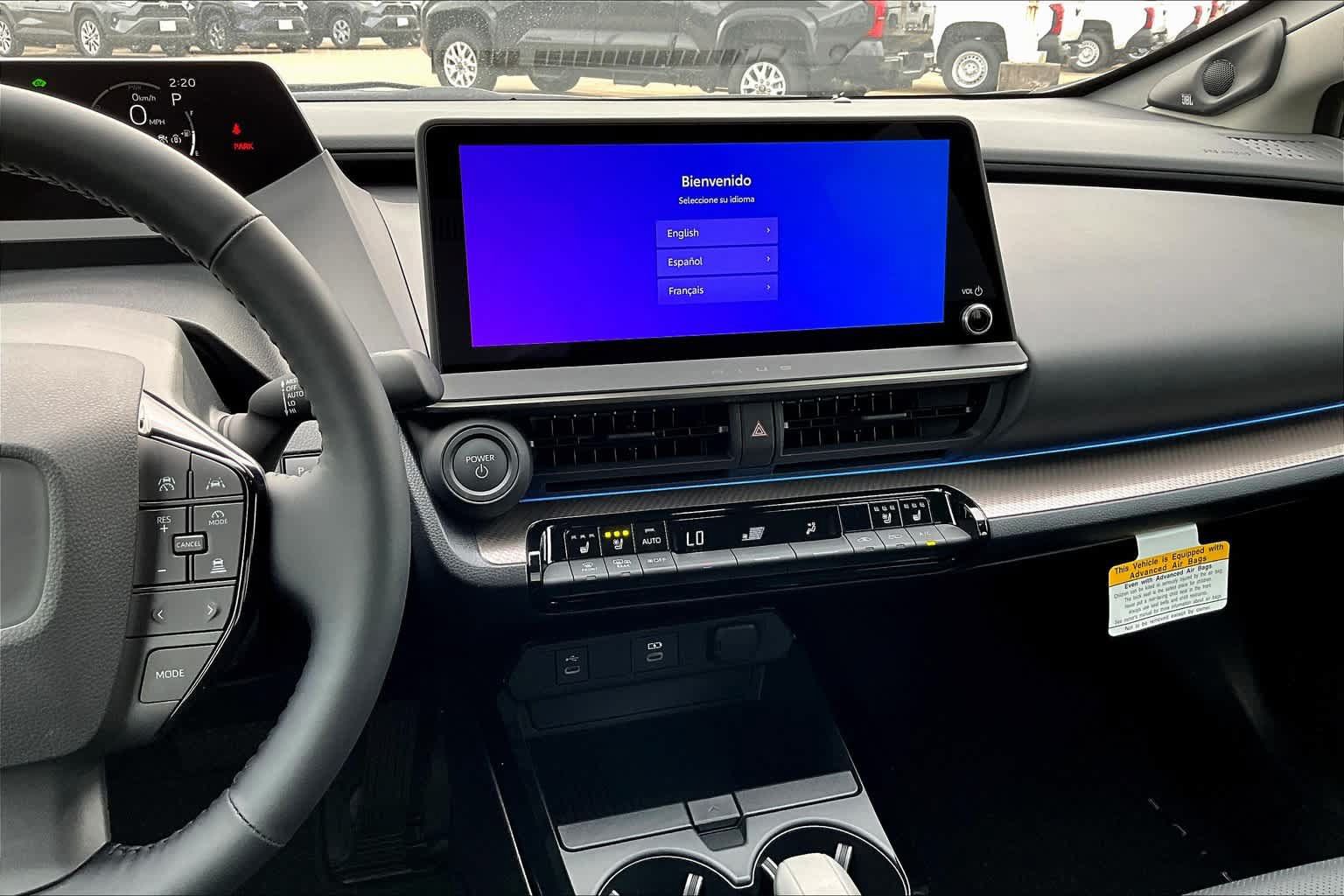 Used 2025 Toyota Prius Limited w/ Limited Premium Package FWD image 6