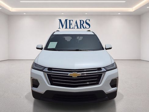 Used 2023 Chevrolet Traverse LT AWD/4WD image 8
