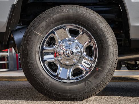 New 2026 RAM 2500 Tradesman w/ Chrome Appearance Group image 17