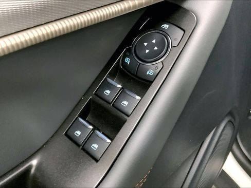 New 2026 Ford Explorer Active RWD image 17