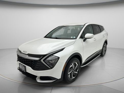 Used 2023 Kia Sportage LX AWD/4WD image 3