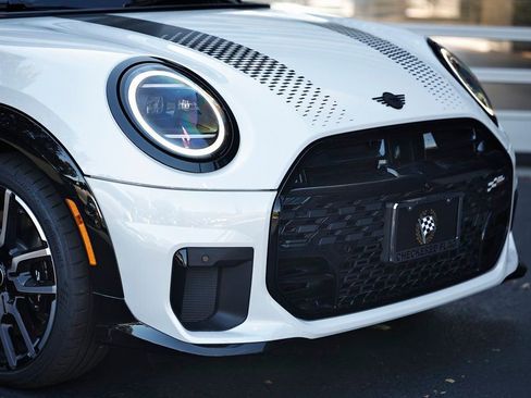 New 2026 MINI Cooper S image 2