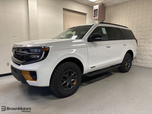 New 2025 Ford Expedition Tremor image 1