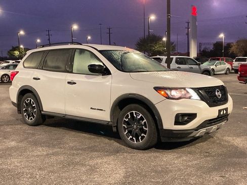 Used 2020 Nissan Pathfinder SV w/ Rock Creek Edition image 3