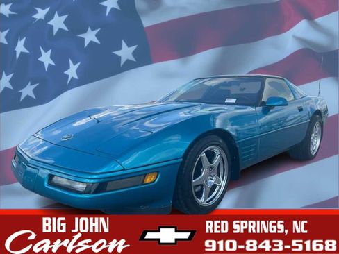Used 1993 Chevrolet Corvette Coupe image 1