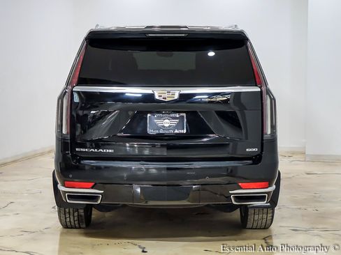 Used 2022 Cadillac Escalade ESV Premium Luxury AWD/4WD image 7