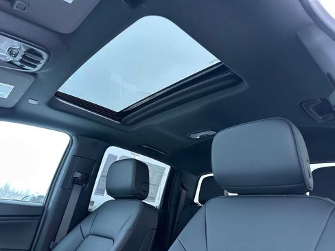 New 2026 GMC Canyon Elevation w/ Convenience Package image 22