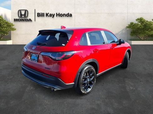 Used 2024 Honda HR-V Sport image 3