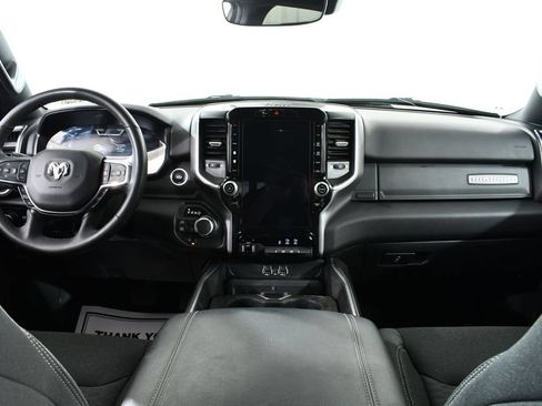 Used 2025 RAM 1500 Big Horn AWD/4WD image 7