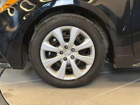 Used 2024 Toyota Corolla LE FWD image 25