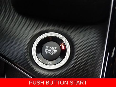 Certified 2024 Jeep Grand Cherokee Laredo AWD/4WD image 9