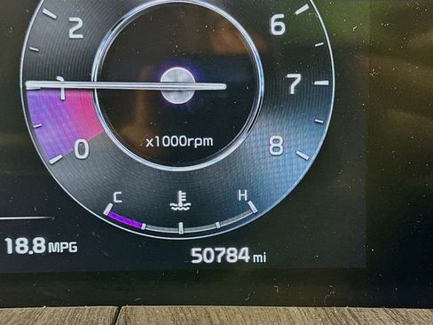 Used 2023 Kia Telluride SX Prestige image 12