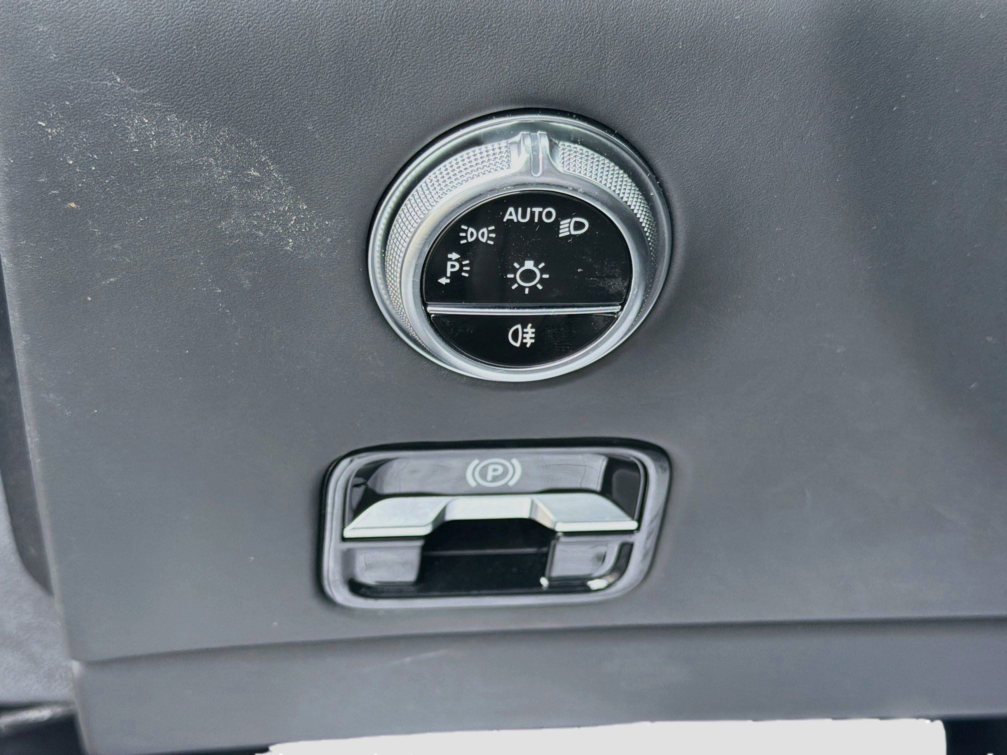 Used 2024 Mercedes-Benz AMG GT 55 image 33