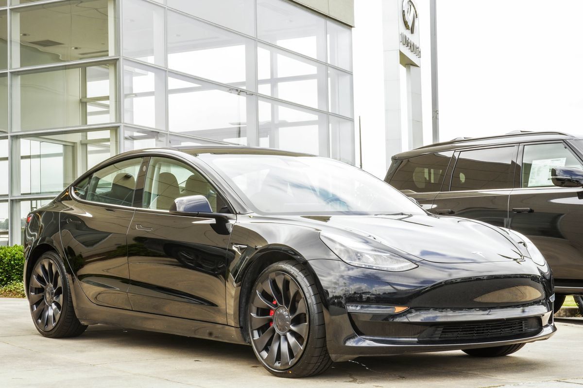 Used 2023 Tesla Model 3 Performance AWD/4WD image 4