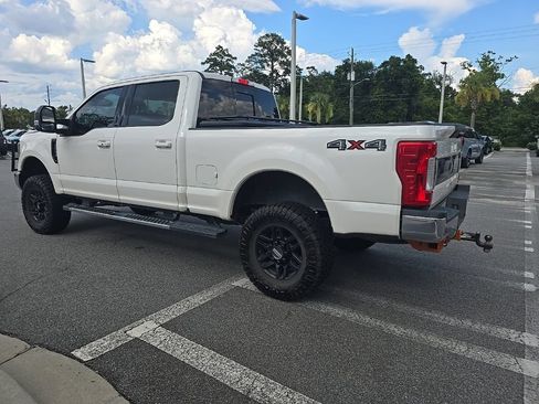 Used 2019 Ford F250 Lariat w/ Lariat Ultimate Package AWD/4WD image 6