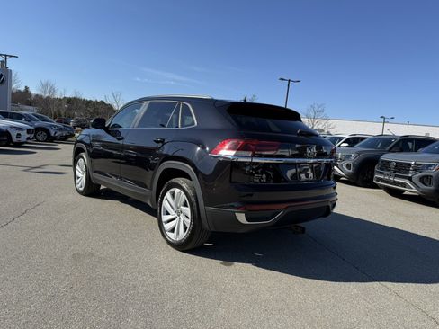 Certified 2020 Volkswagen Atlas Cross Sport SE w/ Panoramic Sunroof Package image 7