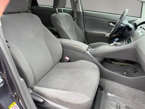 Used 2011 Toyota Prius Three FWD image 18