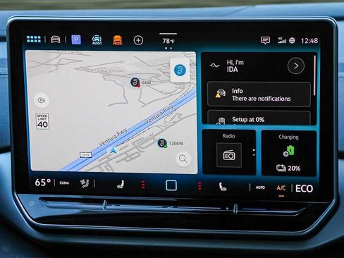 Used 2024 Volkswagen ID.4 Pro image 13