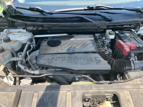 Used 2023 Nissan Rogue SV FWD image 14