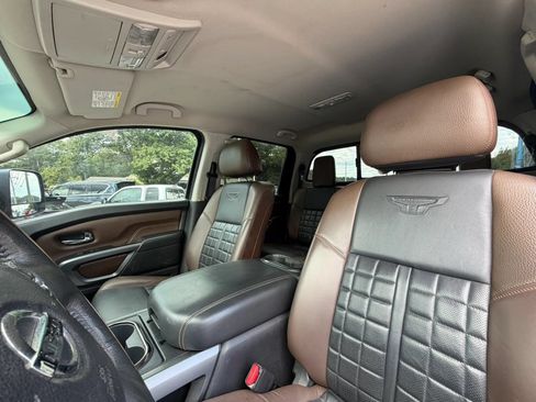 Used 2016 Nissan Titan Platinum Reserve AWD/4WD image 10