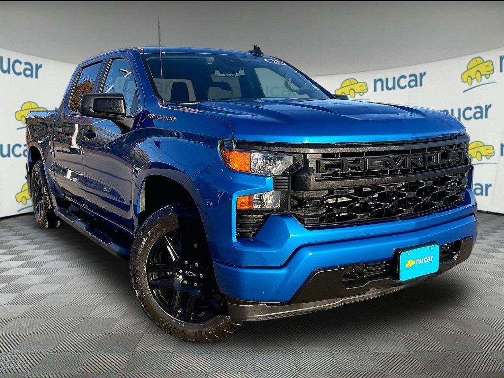 Used 2023 Chevrolet Silverado 1500 Custom w/ 2.7L Blackout Package AWD/4WD image 1