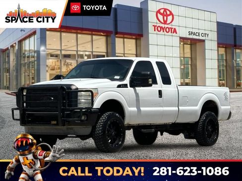 Used 2012 Ford F250 XL w/ PWR Equipment Group AWD/4WD image 1