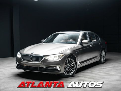 Used 2018 BMW 530e RWD image 1