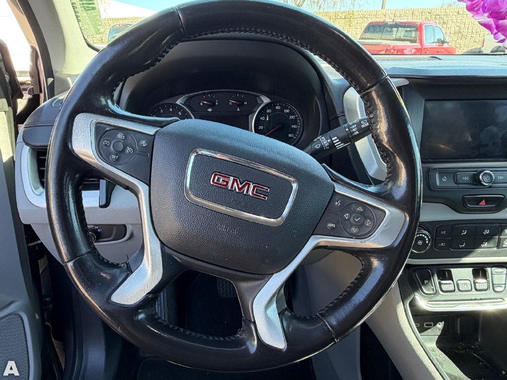 Used 2020 GMC Terrain SLE FWD image 8