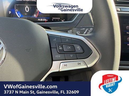 Used 2024 Volkswagen Tiguan Wolfsburg Edition image 28