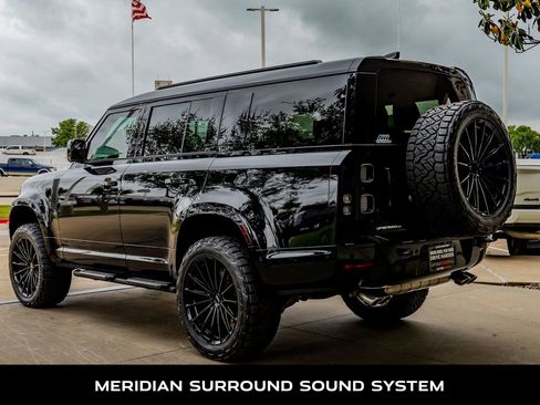 Used 2025 Land Rover Defender 130 V8 image 7